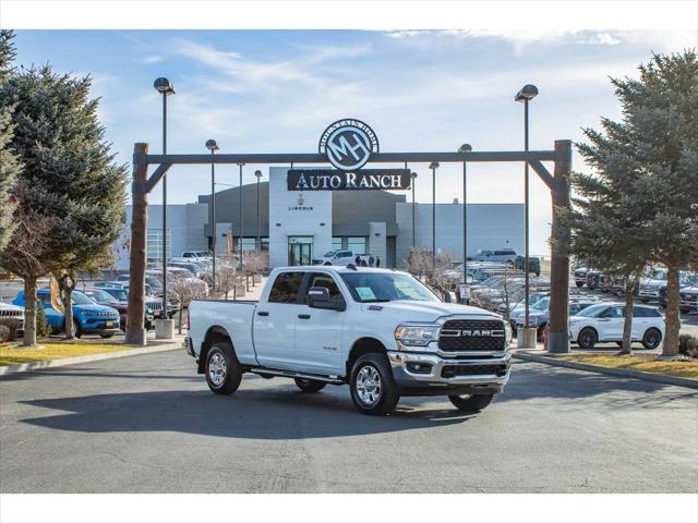 2023 RAM 2500 Big Horn Crew Cab 4x4 64 Box 2023 RAM 2500 Big Horn Crew Cab 4x4 64 Box