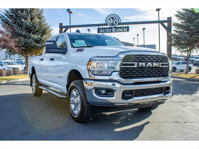 2023 RAM 2500 Big Horn Crew Cab 4x4 64 Box 2023 RAM 2500 Big Horn Crew Cab 4x4 64 Box