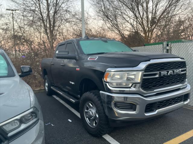 2022 RAM 2500 Tradesman Crew Cab 4x4 64 Box