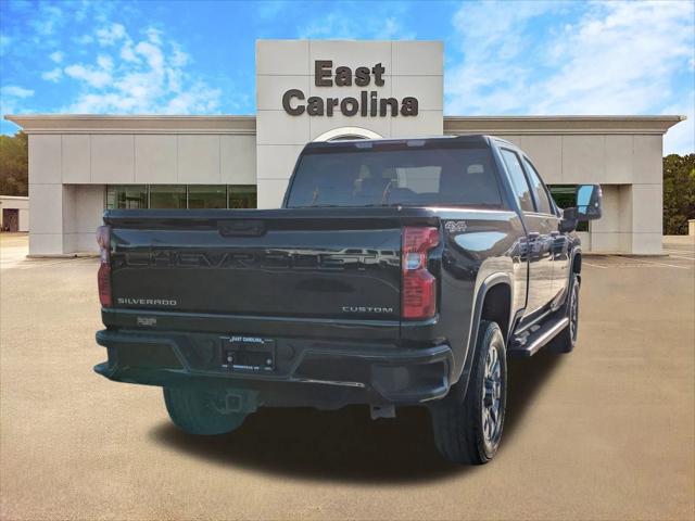 2023 Chevrolet Silverado 2500HD 4WD Crew Cab Standard Bed Custom