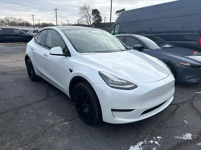2022 Tesla Model Y Long Range Dual Motor All-Wheel Drive