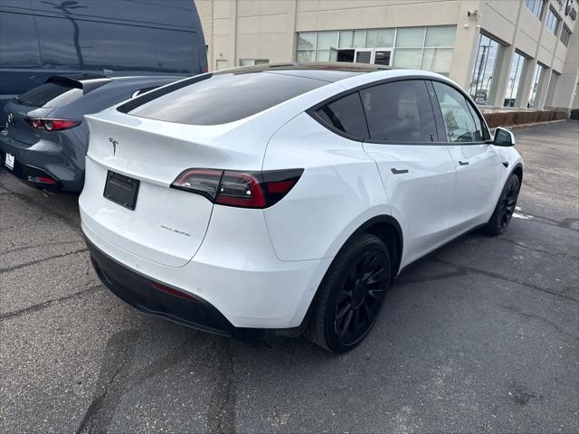 2022 Tesla Model Y Long Range Dual Motor All-Wheel Drive