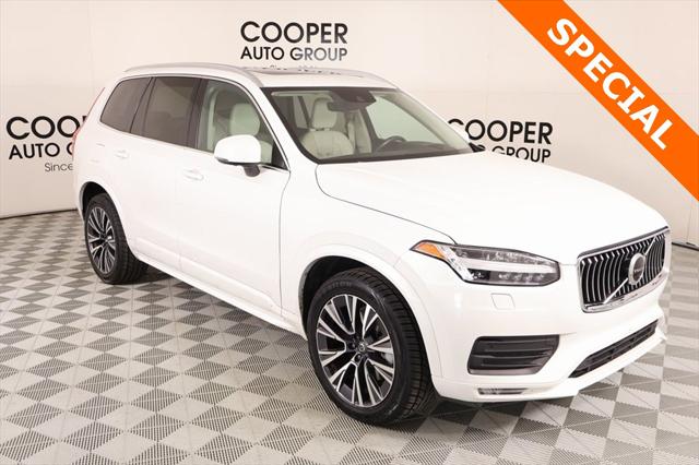2022 Volvo XC90 T5 Momentum 7 Passenger