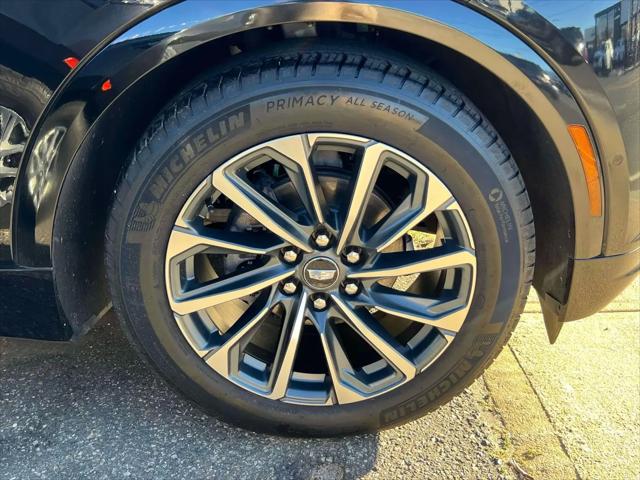 2024 Cadillac iQ Sport w/1SF