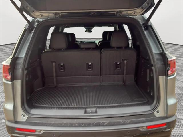 2026 GMC Acadia Elevation FWD