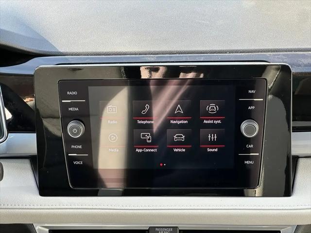 2026 Volkswagen Taos SEL