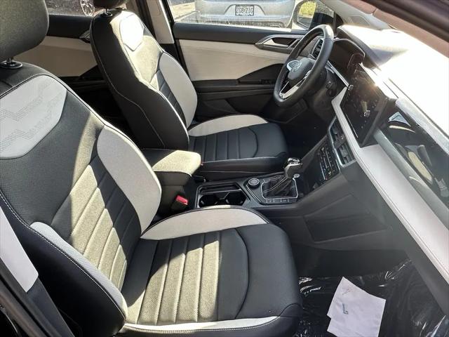 2026 Volkswagen Taos SEL