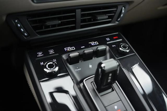 2025 Porsche 911 Carrera GTS