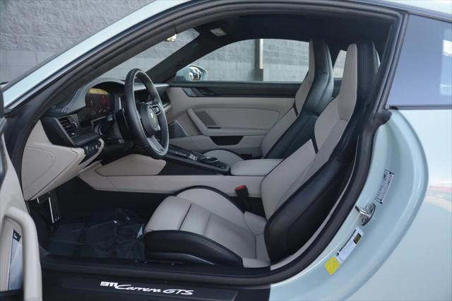 2025 Porsche 911 Carrera GTS
