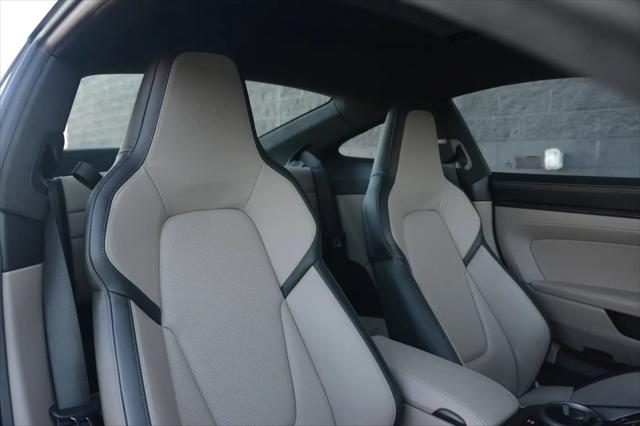 2025 Porsche 911 Carrera GTS