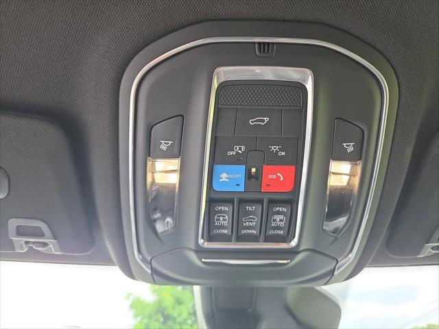 2025 Jeep Grand Cherokee L Limited 4x4