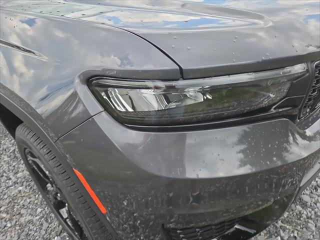 2025 Jeep Grand Cherokee L Limited 4x4