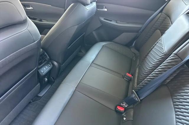 2026 Nissan LEAF PLATINUM+