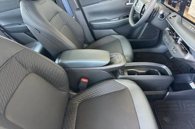 2026 Nissan LEAF PLATINUM+