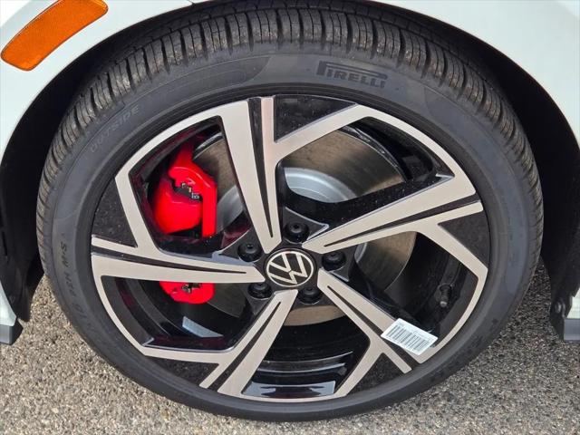 2026 Volkswagen Golf GTI SE