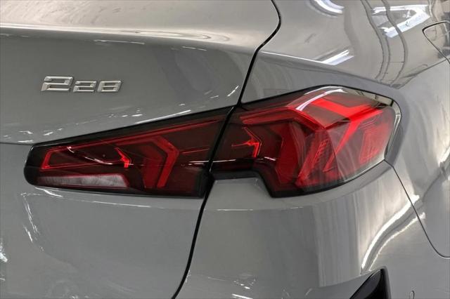 2026 BMW Coupe 228i