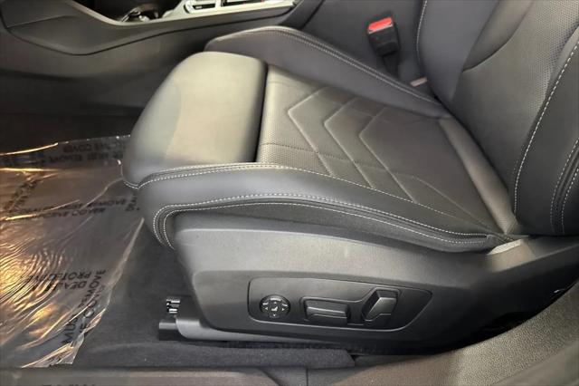 2026 BMW Coupe 228i