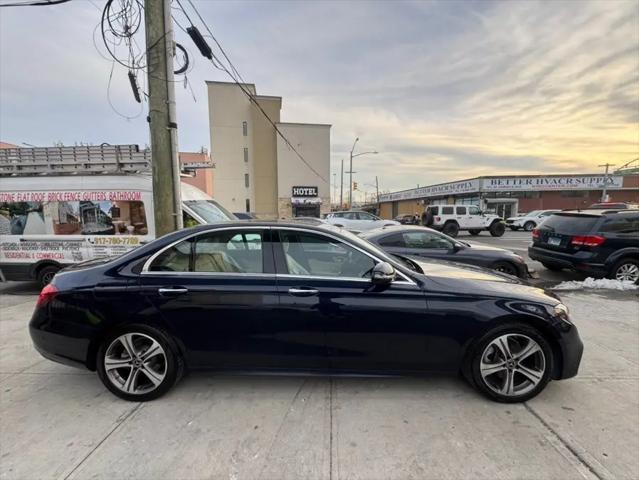 2018 Mercedes-Benz E-CLASS E 300 E 300