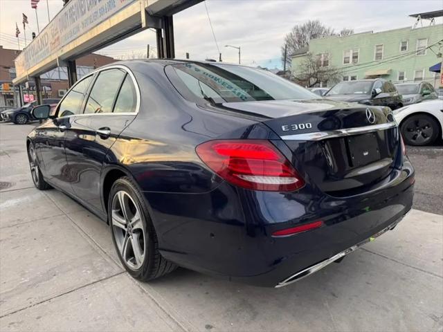 2018 Mercedes-Benz E-CLASS E 300 E 300