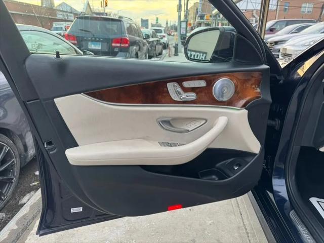 2018 Mercedes-Benz E-CLASS E 300 E 300