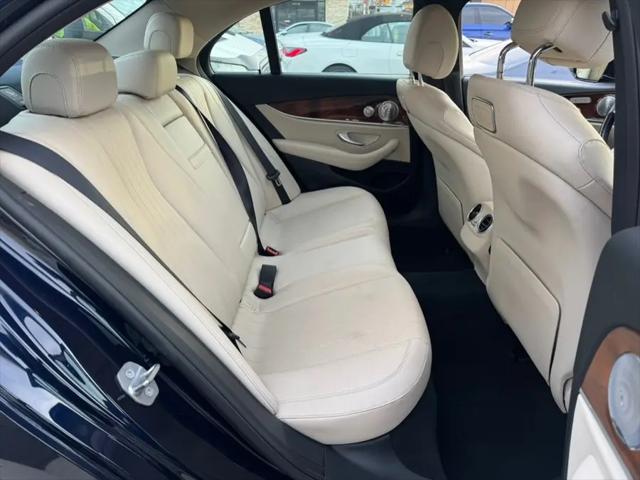 2018 Mercedes-Benz E-CLASS E 300 E 300