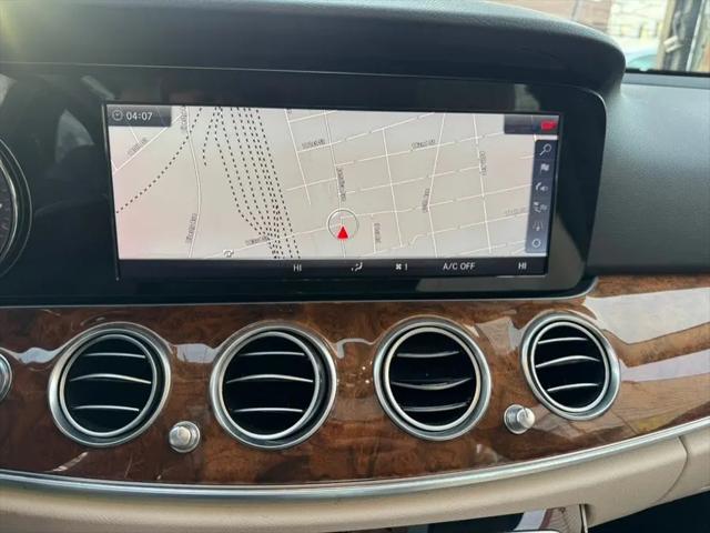 2018 Mercedes-Benz E-CLASS E 300 E 300