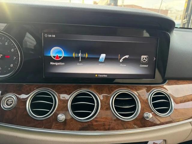 2018 Mercedes-Benz E-CLASS E 300 E 300
