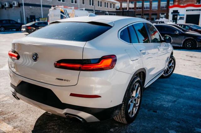 2022 BMW X4 xDrive30i