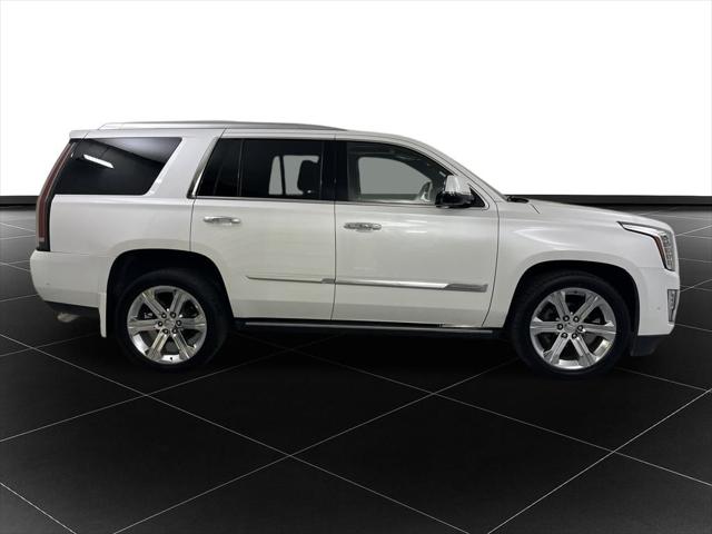 2017 Cadillac Escalade Platinum