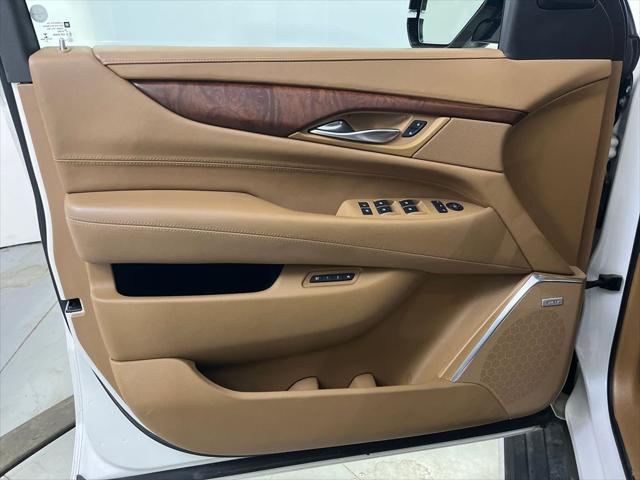 2017 Cadillac Escalade Platinum