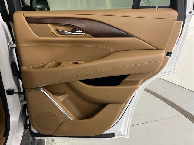 2017 Cadillac Escalade Platinum