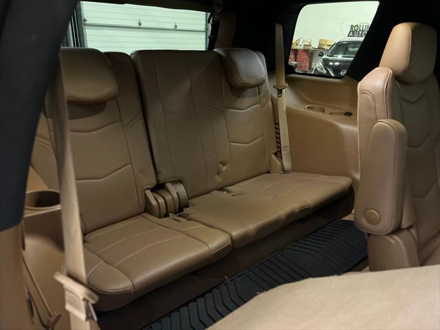 2017 Cadillac Escalade Platinum