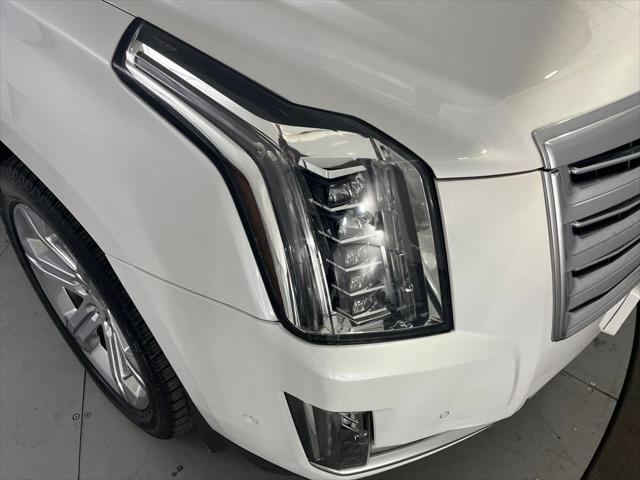 2017 Cadillac Escalade Platinum