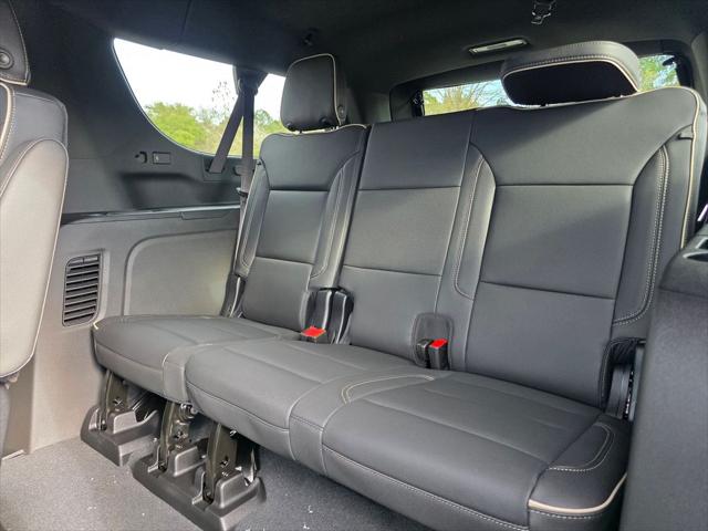 2026 Chevrolet Suburban Premier, RWD
