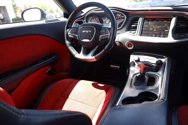 2015 Dodge Challenger SRT Hellcat