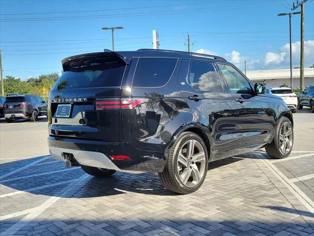 2026 Land Rover Discovery Gemini Edition