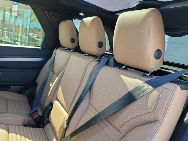 2026 Land Rover Discovery Gemini Edition