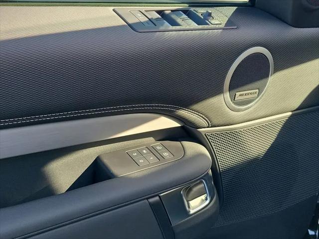 2026 Land Rover Discovery Gemini Edition