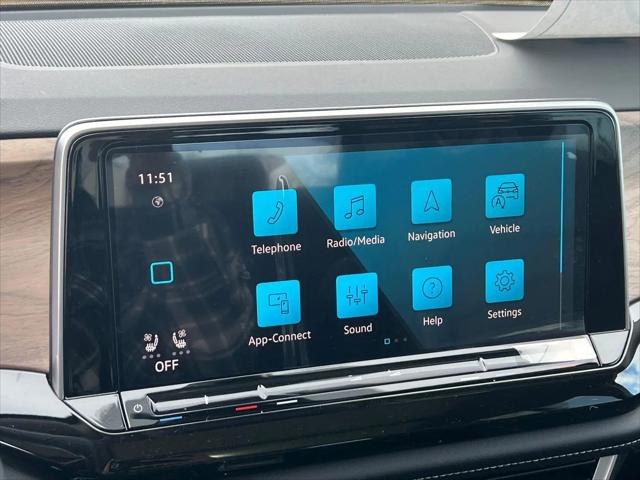 2026 Volkswagen Atlas SE with Technology