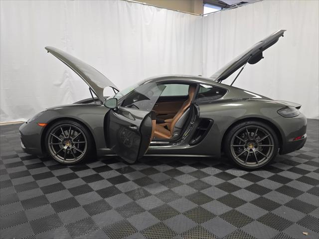 2023 Porsche 718 Cayman GTS 4.0
