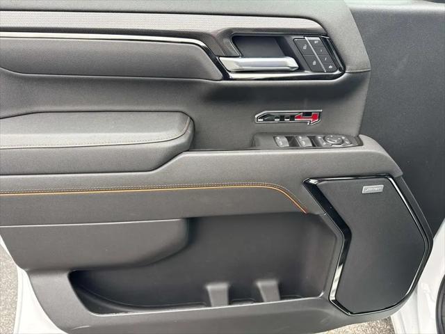 2026 GMC Sierra 1500 Crew Cab, Short Bed, AT4, 4WD