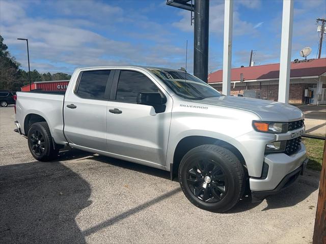 2022 Chevrolet Silverado 1500 2WD Crew Cab Short Bed Custom