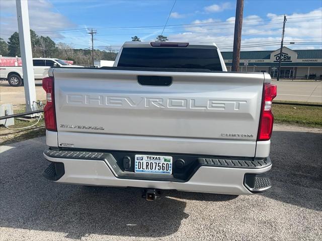 2022 Chevrolet Silverado 1500 2WD Crew Cab Short Bed Custom
