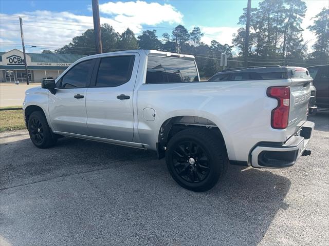2022 Chevrolet Silverado 1500 2WD Crew Cab Short Bed Custom