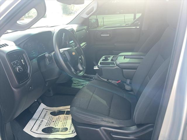 2022 Chevrolet Silverado 1500 2WD Crew Cab Short Bed Custom