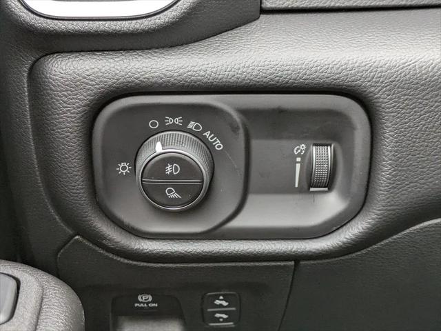 2026 Ram 1500 Big Horn Crew Cab 4x4 5'7" Box