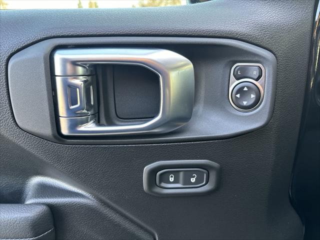 2026 Jeep Wrangler 4-Door Willys 4x4