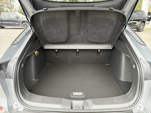 2026 Buick NV Preferred FWD