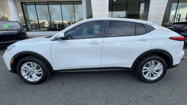 2026 Buick NV Preferred FWD