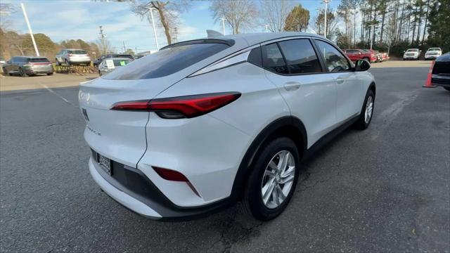 2026 Buick NV Preferred FWD